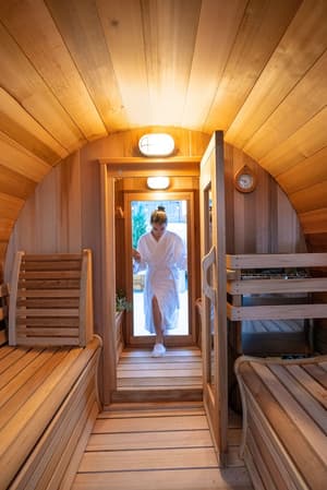 thumbnail: Sauna