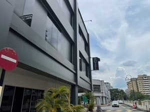 thumbnail: Exterior
