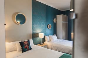 thumbnail: Room