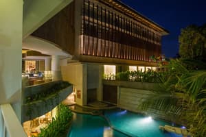 thumbnail: Outdoor pool