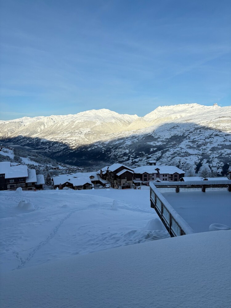 Skiing