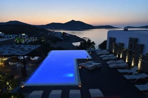 thumbnail: Pool