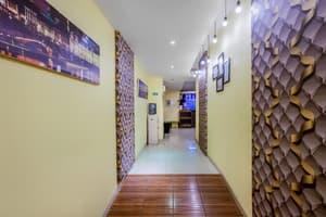 thumbnail: Hallway