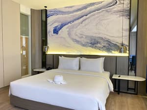thumbnail: Room