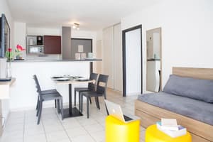 thumbnail: Private kitchenette