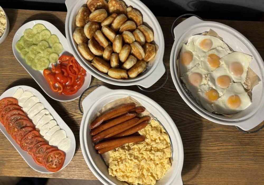 Breakfast meal