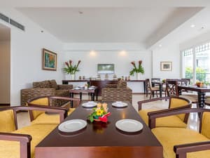 thumbnail: Executive lounge