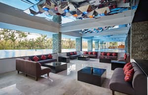 thumbnail: Interior