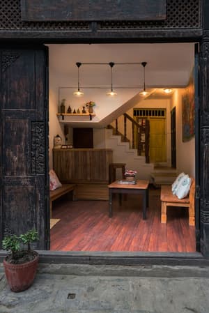 thumbnail: Property entrance