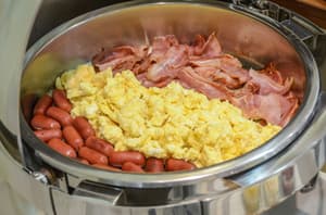 thumbnail: Breakfast area