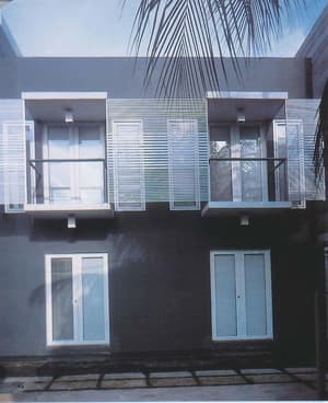 thumbnail: Exterior