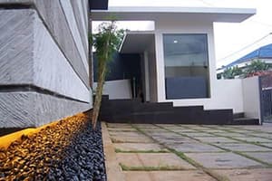 thumbnail: Exterior
