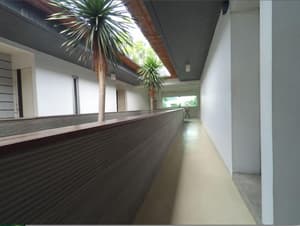 thumbnail: Hallway