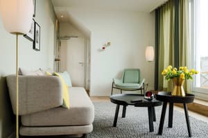 thumbnail: Living area