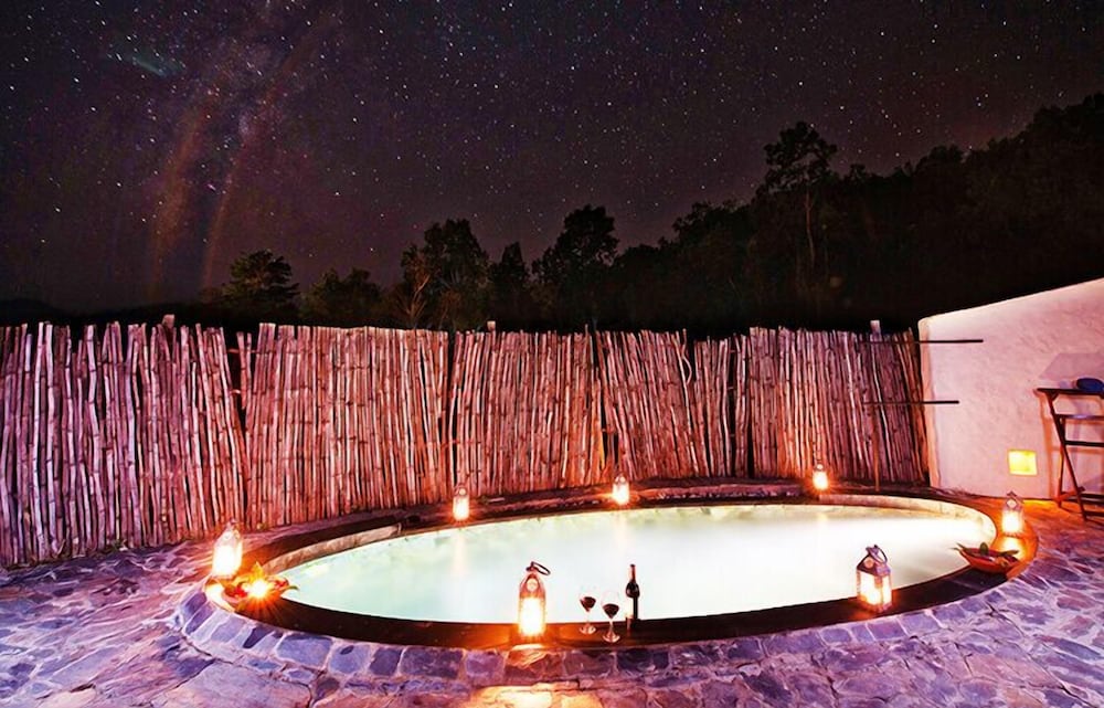 Private pool