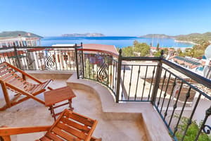 thumbnail: Balcony