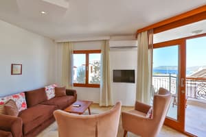 thumbnail: Living area