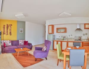 thumbnail: Living area