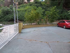thumbnail: Parking