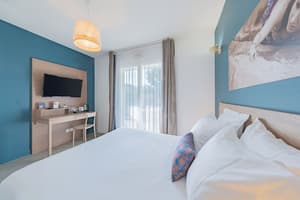 thumbnail: Room