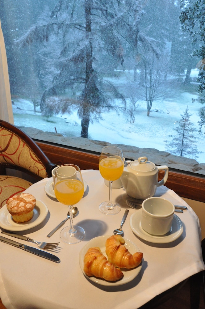 In-room dining