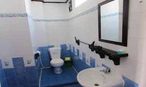thumbnail: Bathroom