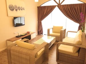 thumbnail: Living area