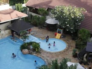 thumbnail: Outdoor pool