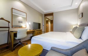 thumbnail: Room