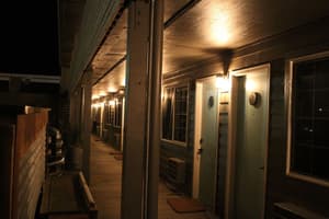 thumbnail: Exterior detail