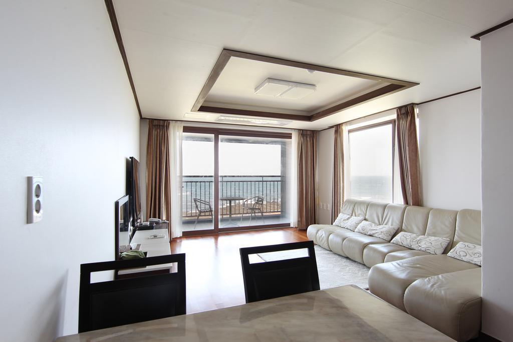 2de740ea3edc1b881947f470bed8c59a.jpg