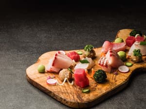 thumbnail: Restaurant