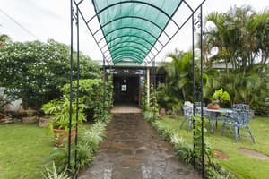 thumbnail: Front of property