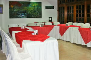 thumbnail: Banquet hall