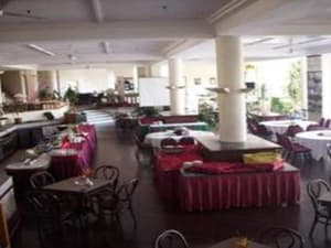 thumbnail: Dining