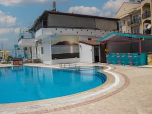 thumbnail: Pool