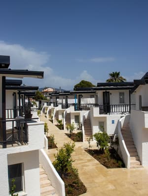 thumbnail: Exterior