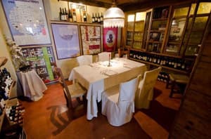 thumbnail: Restaurant