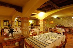 thumbnail: Restaurant