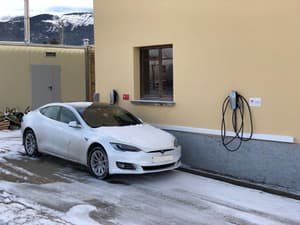 thumbnail: Parking