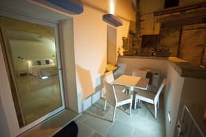 thumbnail: Terrace/patio