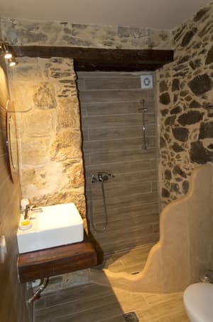 thumbnail: Bathroom sink
