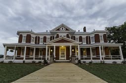 Grand Victorian Inn Bed and Breakfast - Adult Only