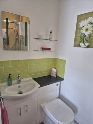 thumbnail: Bathroom