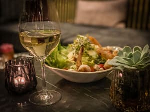 thumbnail: Dining