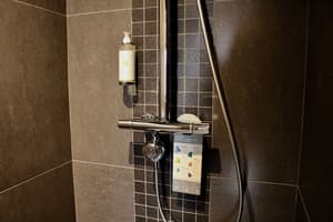 thumbnail: Bathroom shower