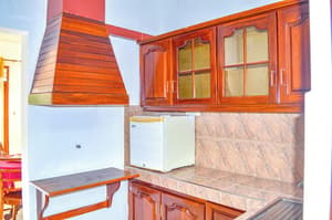 thumbnail: Front of property