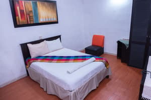 thumbnail: Room