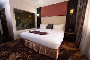 thumbnail: Room