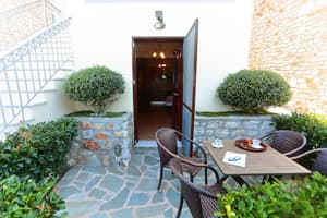 thumbnail: Terrace/patio